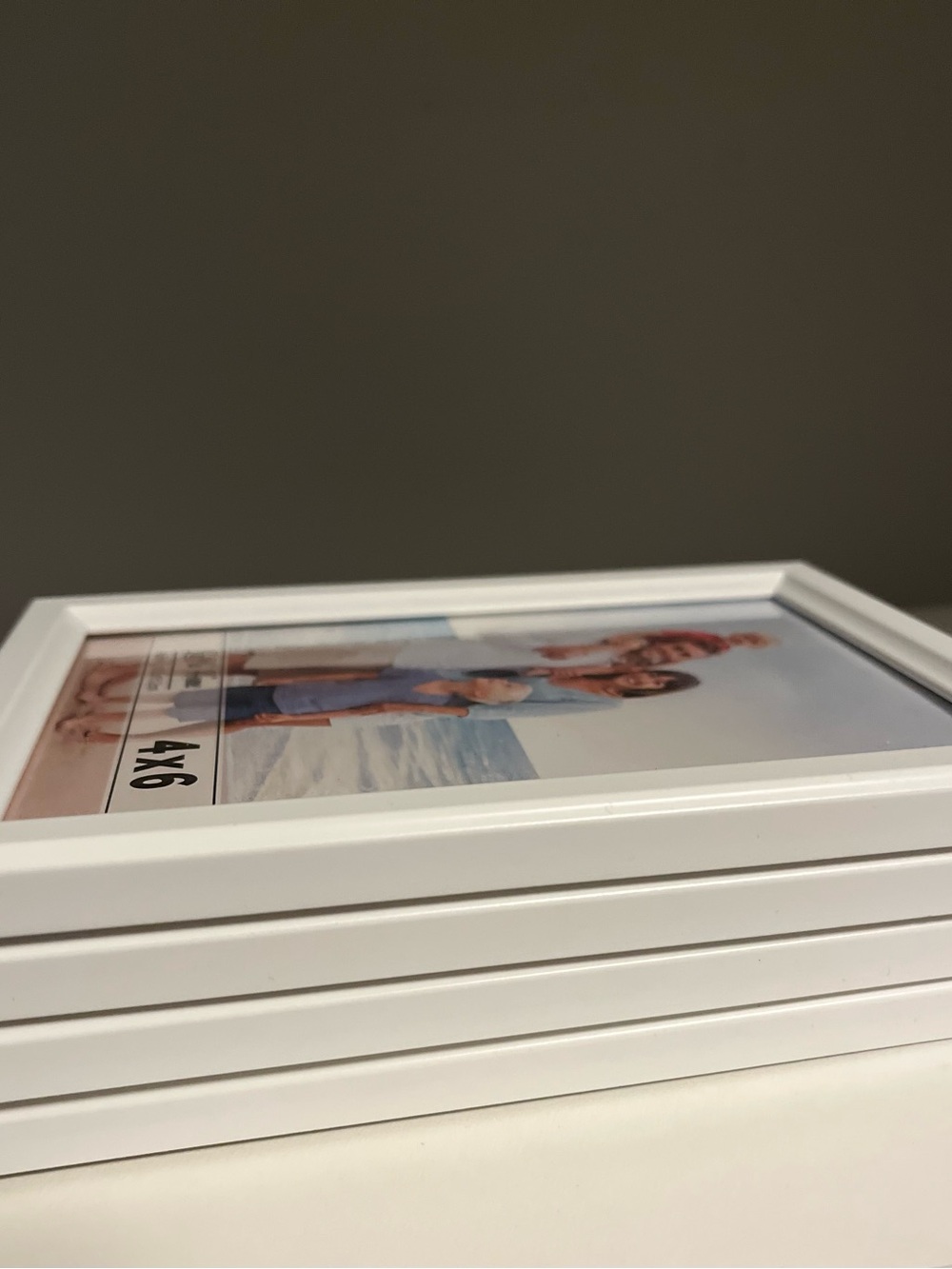 White 4x6 Photo Frames- Set of 4 - Picture 5 of 5